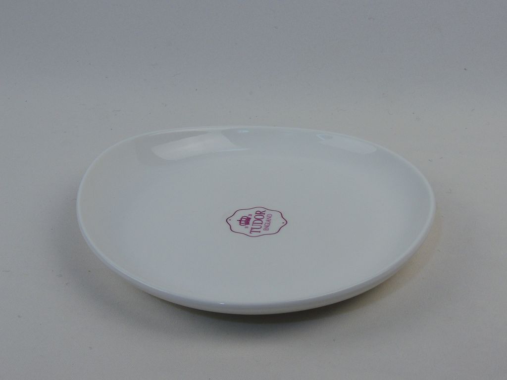 Тарелка фарфоровая TUDOR «Royal White» десертная, D 200 мм, белая
