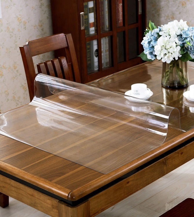 Клеенка CRISTAL 0.6 м*15 м (толщина 1.5мм) C150/0.6 