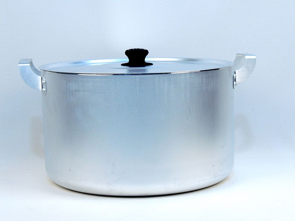 Кастрюля алюм. KALITVA Поварская, 15л., матовое, крышка и ручки алюм., цилиндрическая форма